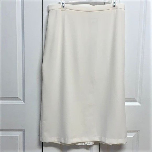 maxi skirt size 18